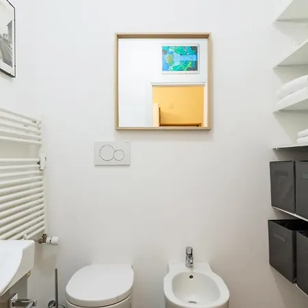 Joivy Homey 1-bed With View Near Citylife *