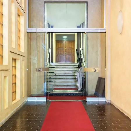 Joivy Homey 1-bed With View Near Citylife Apartment Milan