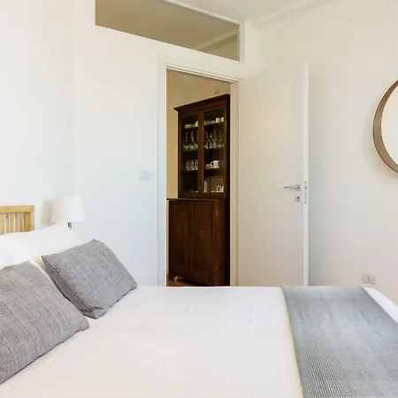 Joivy Homey 1-bed With View Near Citylife * Milan